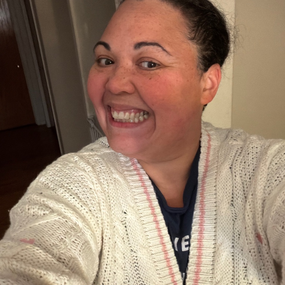 Meet your Posher, Alicia